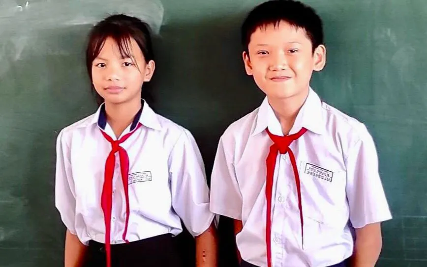 2 học sinh lớp 5 trả lại người đánh rơi hàng trăm triệu đồng