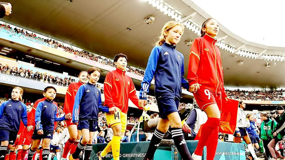 Các tuyển thủ bóng đá nữ Việt Nam lần đầu tham dự vòng chung kết World Cup