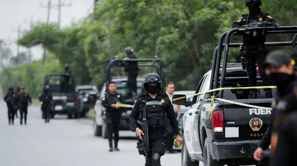 Mexico: Phát hiện thi thể của ít nhất 13 người giấu trong tủ đông
