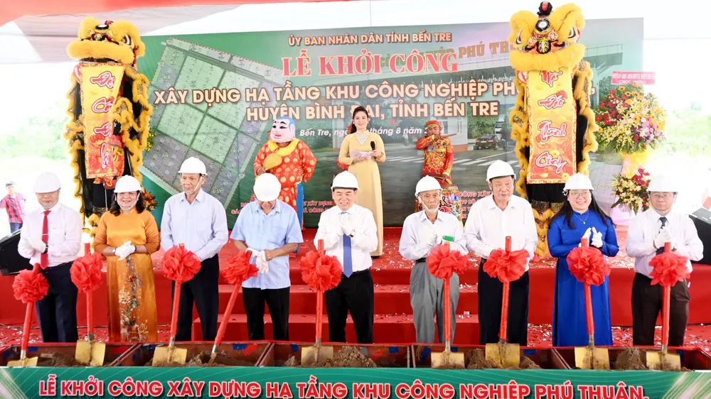 Xây dựng chính quyền mạnh, trách nhiệm, sáng tạo