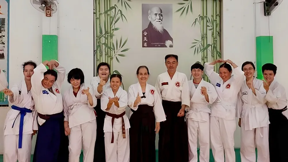 Võ sư U80 và lớp Aikido cho trẻ khuyết tật