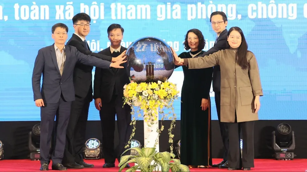 Dịch bệnh truyền nhiễm ngày càng gia tăng khó lường