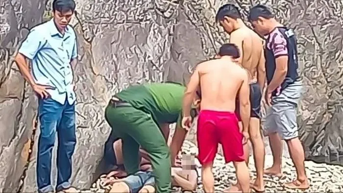 Quảng Ngãi: Tắm suối Trà Bói, một thanh niên bị đuối nước