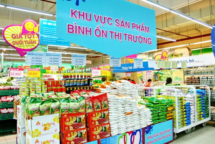 Tăng lượng hàng bình ổn thị trường năm 2024 và Tết Ất Tỵ 2025