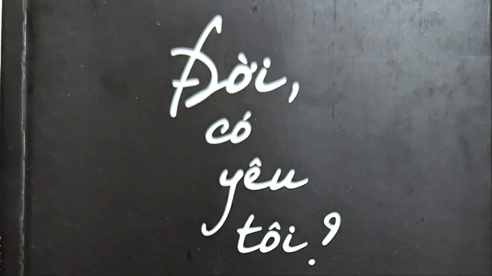 Bìa tự truyện "Đời có yêu tôi" của nhà báp Lưu Đình Triều