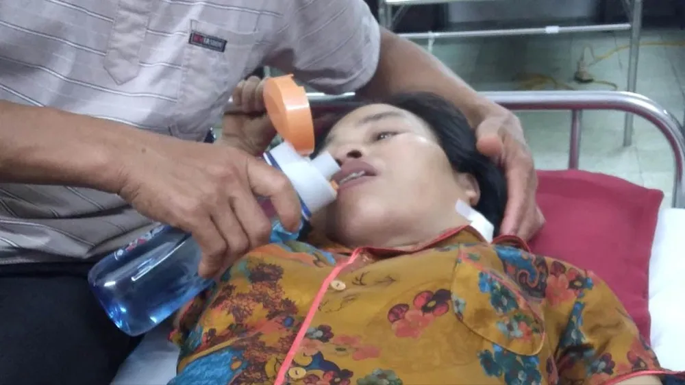 Vợ ung thư, chồng tâm thần, con trai tàn tật