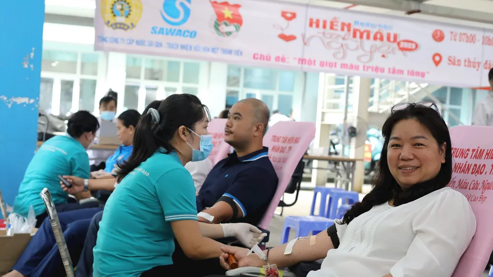 Người lao động SAWACO hiến máu cứu người