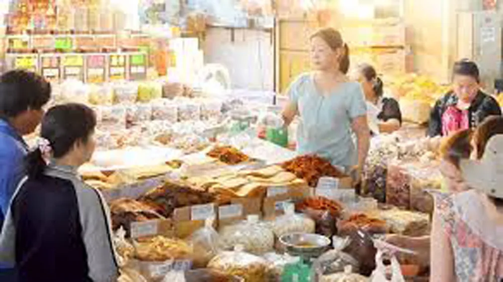 Cần thêm những cú hích tích cực