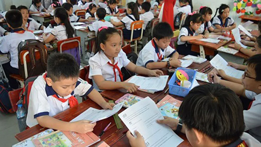 Đổi mới phương pháp dạy học thông qua sinh hoạt tổ nhóm