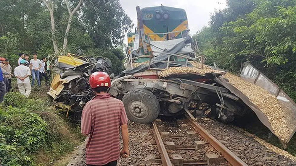 Xử lý nghiêm các trường hợp cố tình đâm, va giàn chắn đường ngang