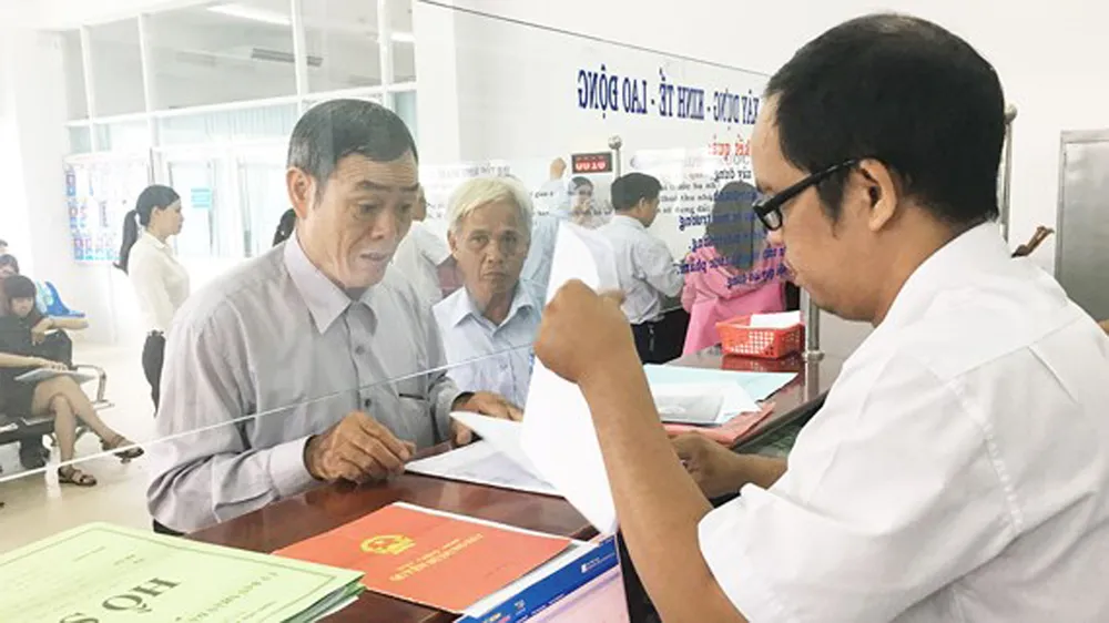Truy điểm nghẽn để giải quyết nhanh hồ sơ cho dân