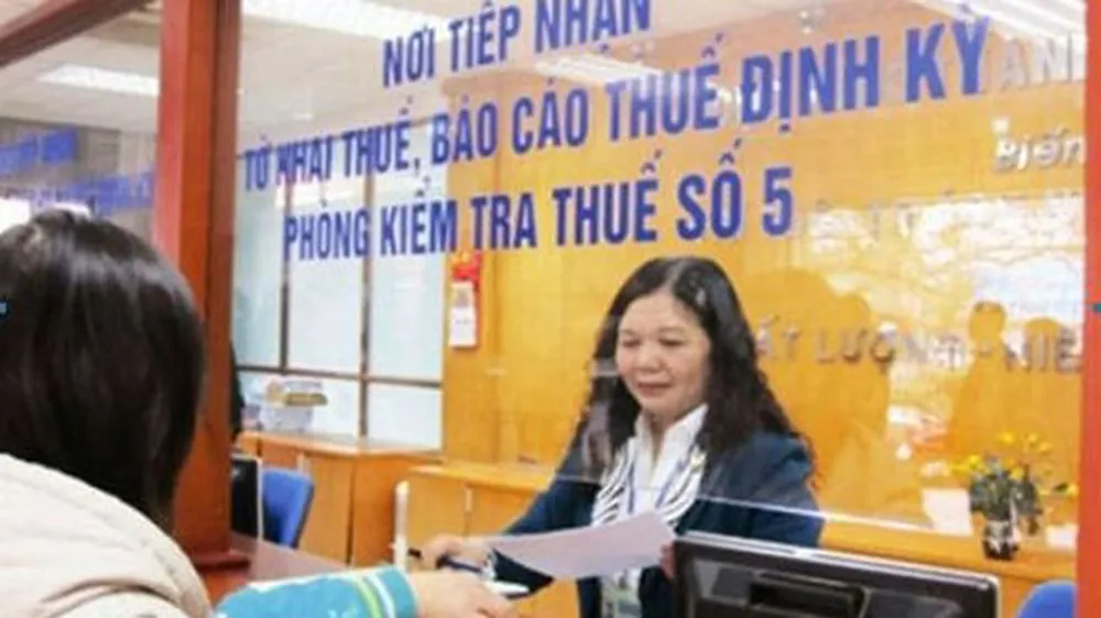 TPHCM: Thu ngân sách 10 tháng đầu năm hơn 306.000 tỷ đồng