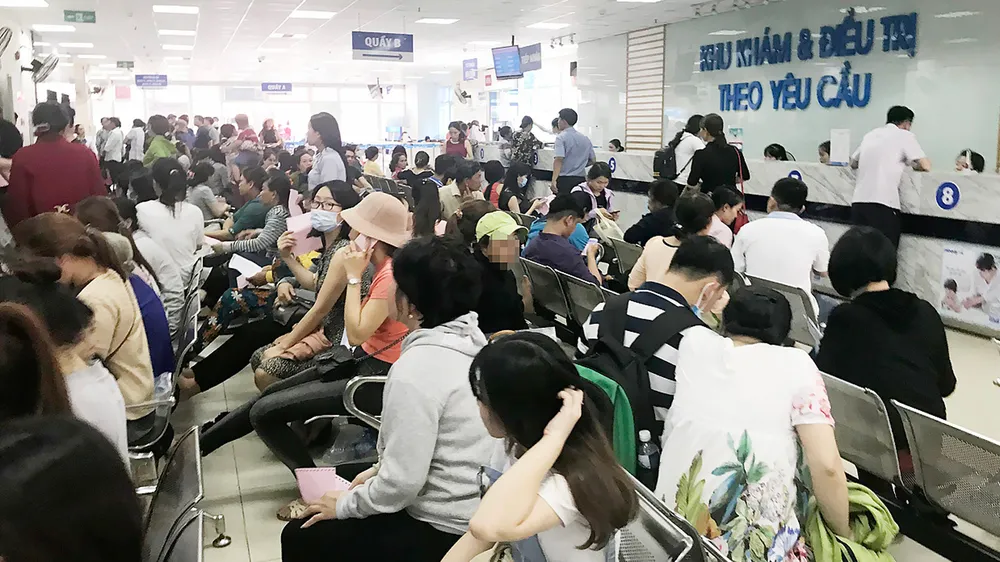 Trái đắng “tình yêu mì ăn liền”