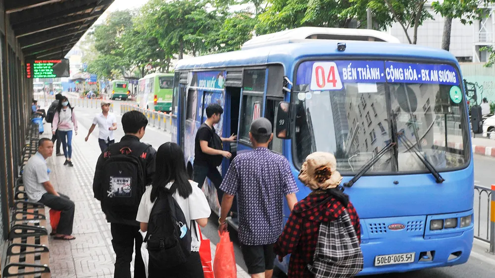 Nâng tầm quản lý hoạt động xe buýt 