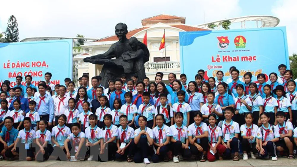 358 đại biểu thiếu nhi, phụ trách Đội tham gia liên hoan. Ảnh: TTXVN