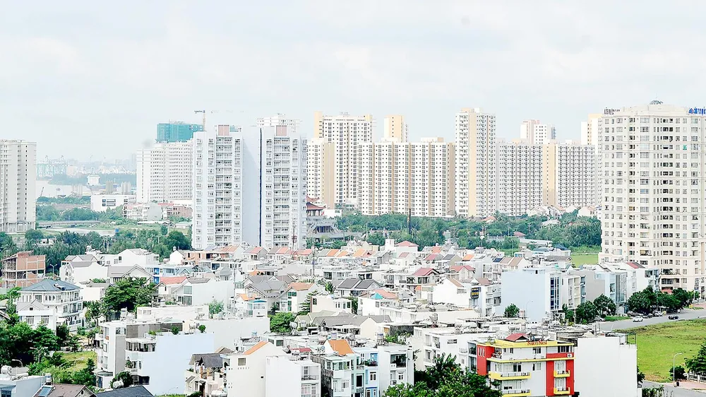 Quá trình đô thi hóa nhanh đã và đang tác động lớn đến sự thay đổi nhiệt độ ở TPHCM