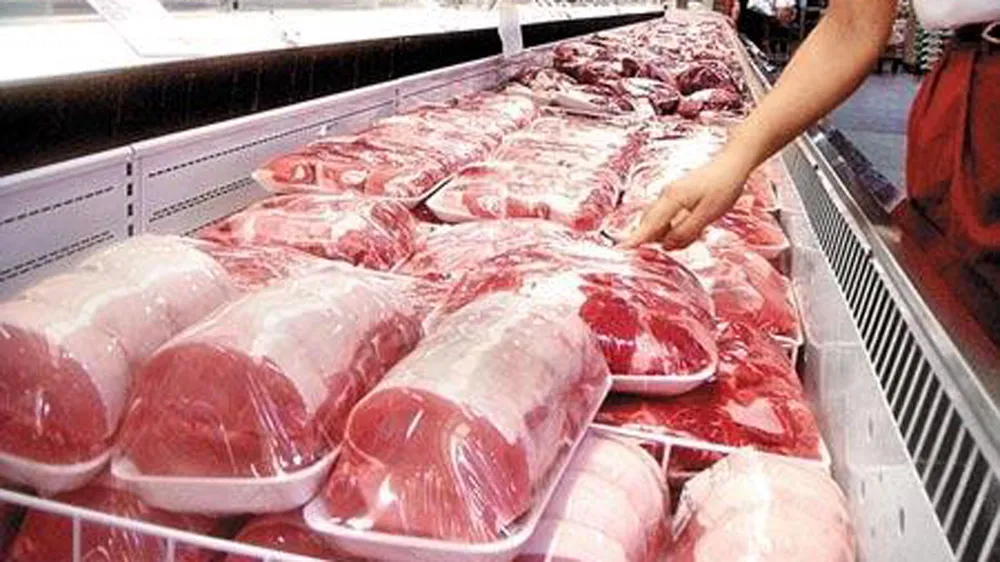 Đề xuất giảm thuế nhập khẩu một số loại thịt và hoa quả