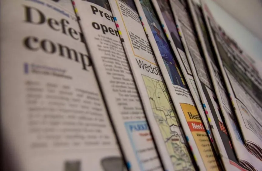 Tập đoàn truyền thông News Corp tạm dừng phát hành bản in 60 tờ báo địa phương. Ảnh: ABC Central West