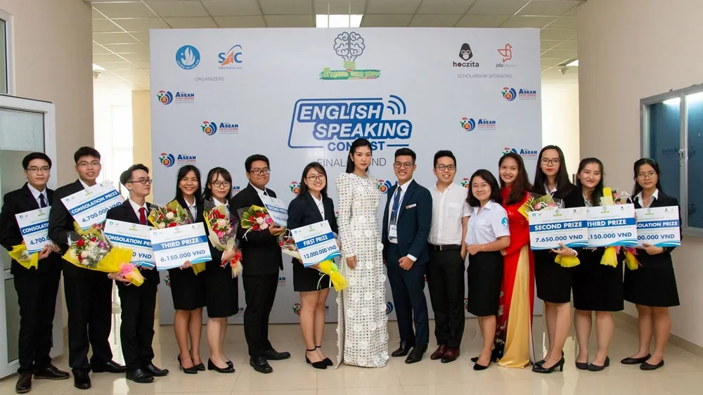 Cuộc thi hùng biện tiếng Anh Nhịp đập thành phố Bác