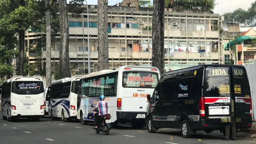 Phản hồi bài “Biến tướng xe hợp đồng”: Thanh tra giao thông đã làm hết trách nhiệm?
