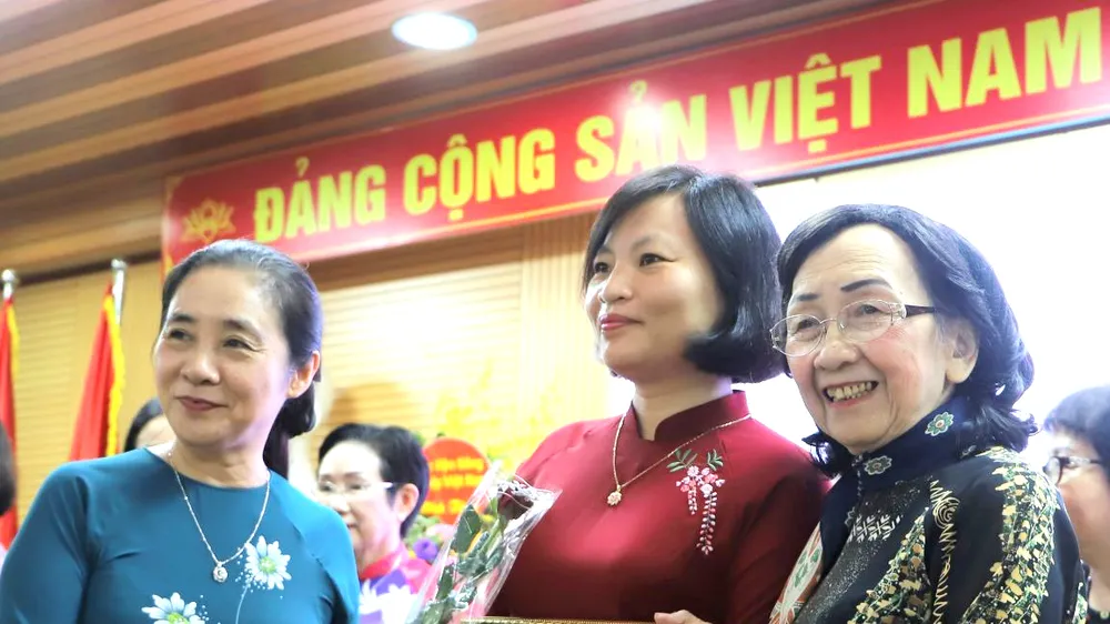 Luôn thấy mình có trách nhiệm với đời