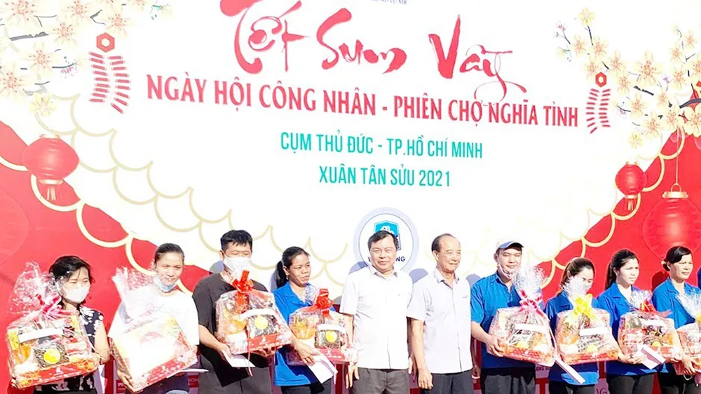 Mở rộng đối tượng, tăng mức chăm lo tết 
