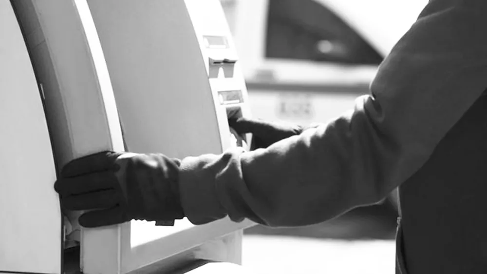 Mỹ: Số vụ trộm tiền từ máy ATM tăng cao