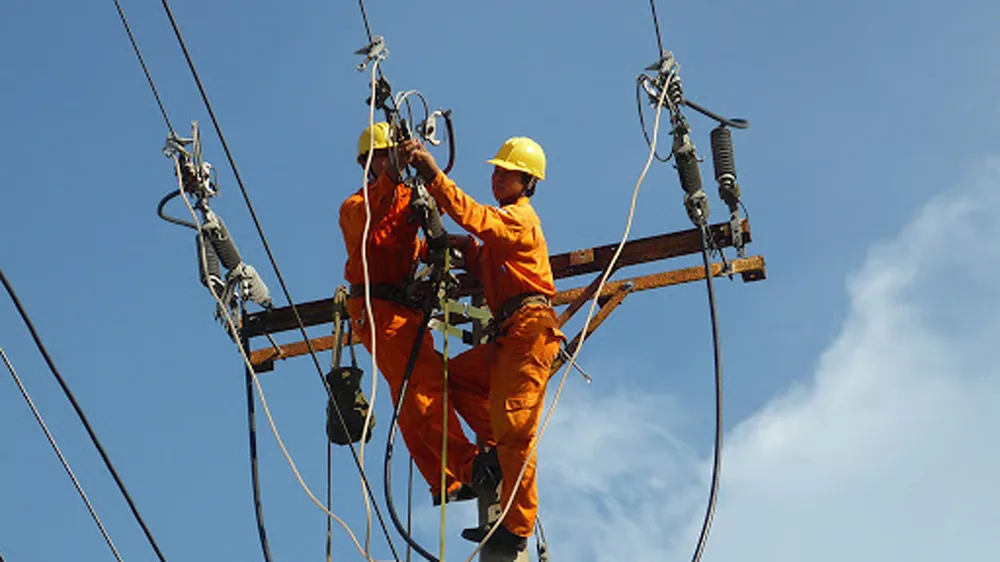 Phấn đấu giảm tỷ lệ tổn thất điện năng dưới 2,5%