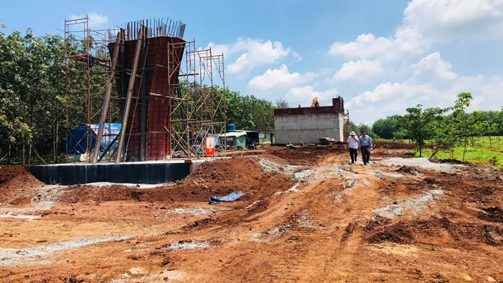 Dự án đường cao tốc Dầu Giây - Phan Thiết: Cần khoảng 5 triệu m³ đất san lấp