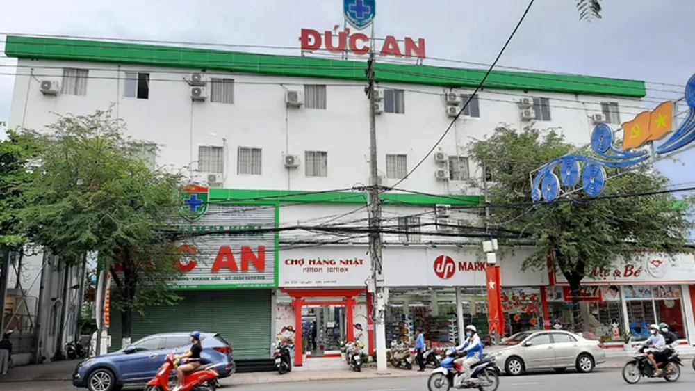 Trục xuất 6 lao động Trung Quốc làm việc trái luật về nước