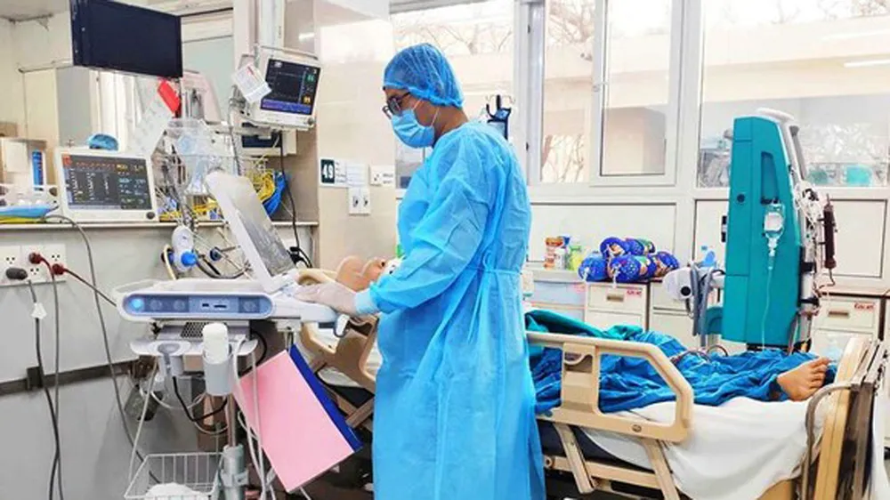 Thực hiện ECMO thành công cho bệnh nhân mắc Covid-19 nặng