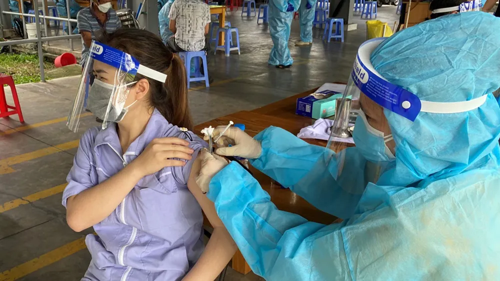 Thích ứng chủ động và an toàn