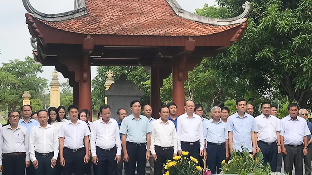 Lễ giỗ lần thứ 202 Đại thi hào Nguyễn Du
