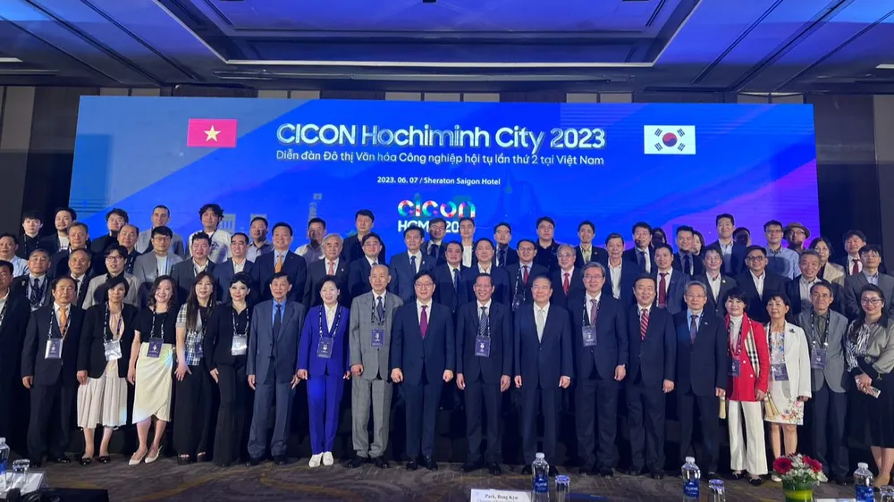 TPHCM bắt tay cùng Hàn Quốc xây dựng thành phố thông minh 