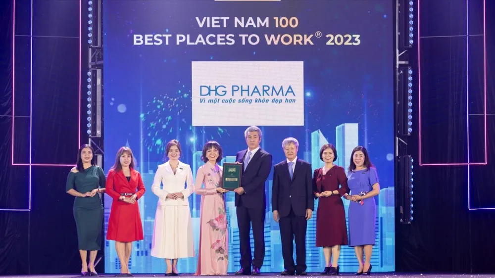 Dược Hậu Giang tăng thứ bậc tại Giải thưởng Top 100 nơi làm việc tốt nhất Việt Nam 2023