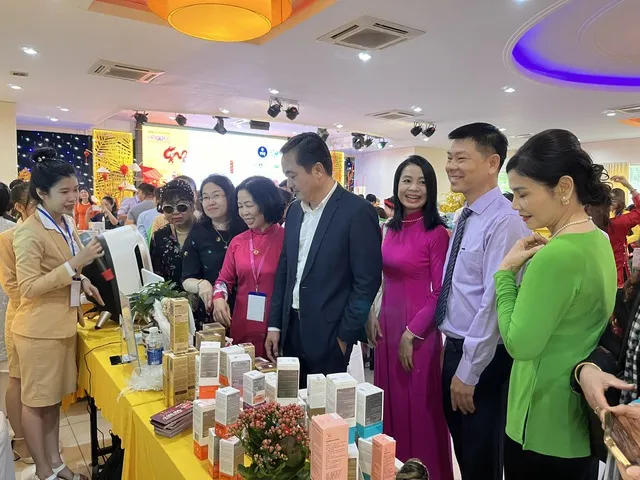 Gian hàng Co.op Food tại “Chợ Tết Việt 2024” hút khách