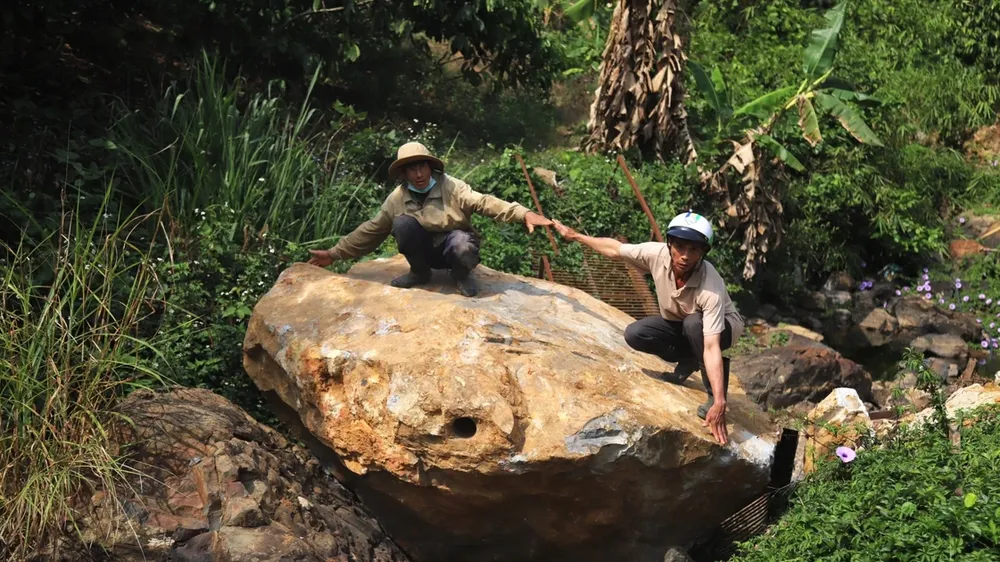 Vụ nổ mìn khai thác đá ảnh hưởng đời sống người dân: Lãnh đạo tỉnh Lâm Đồng chỉ đạo xử lý nghiêm