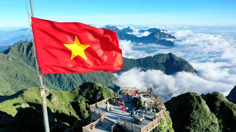 5 lý do bạn không thể bỏ lỡ Bản Mây trong chuyến thăm Fansipan