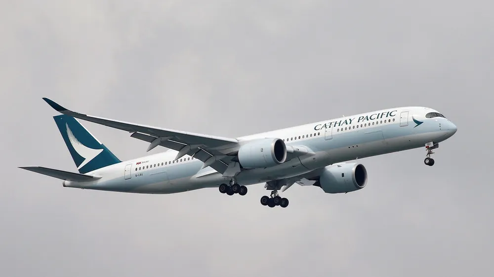 Cathay Pacific. Ảnh: REUTERS