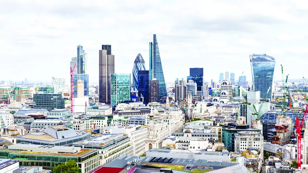 Thành phố London với những mái nhà sáng màu
