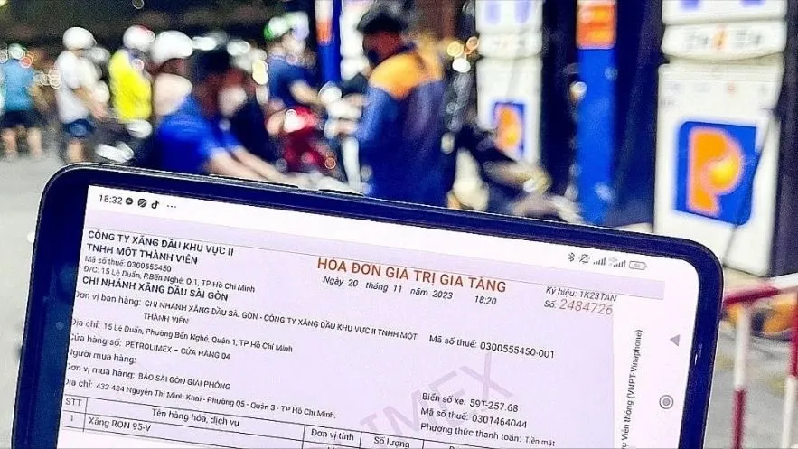 Cục Thuế TPHCM cảnh báo doanh nghiệp xăng dầu nhập liệu… bằng tay