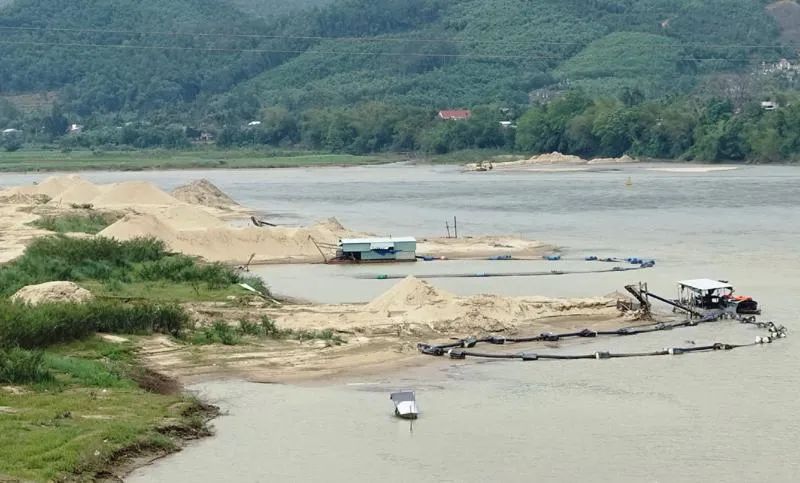 Đà Lạt: Yêu cầu đóng cửa 2 mỏ khai thác đá để bảo vệ môi trường