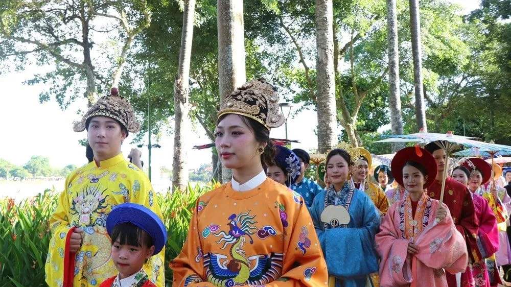 Yêu thương di sản: Xin đừng vội vàng