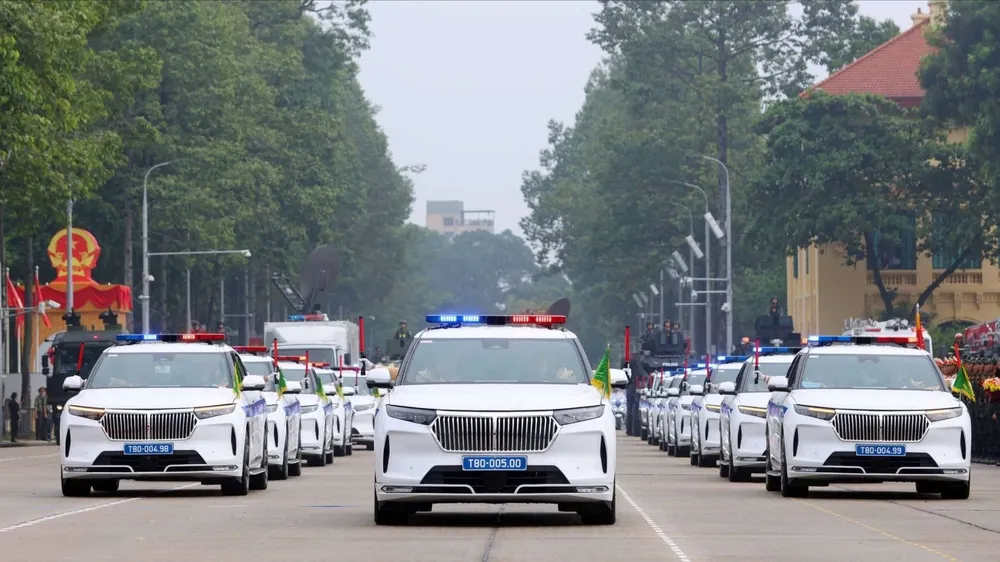 Hàng ngàn cán bộ, chiến sĩ, xe chuyên dụng xuất quân làm nhiệm vụ A80