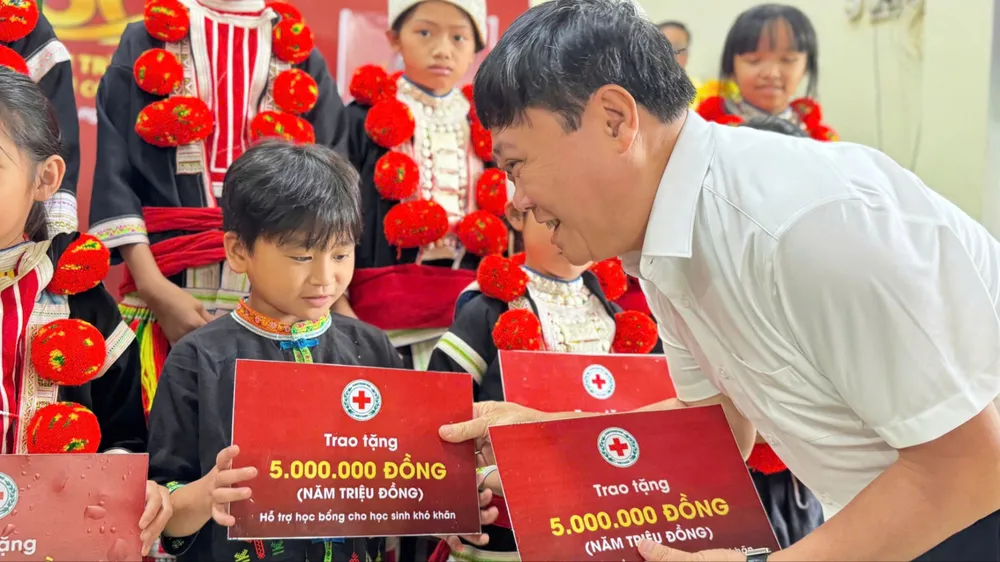 Tháng Nhân đạo năm 2026 trợ giúp hơn 578.800 lượt người khó khăn