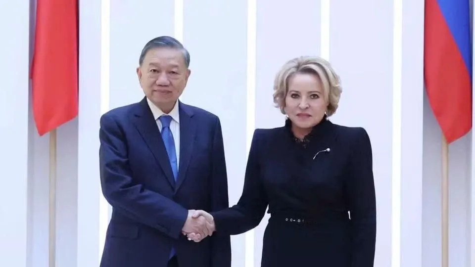 Tổng Bí thư, Chủ tịch nước Tô Lâm hội kiến Chủ tịch Thượng viện Nga Valentina Matvienko. Ảnh: TTXVN