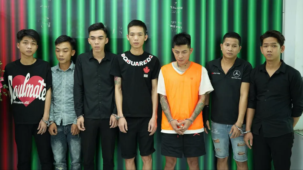 Giữ khẩn cấp 7 người liên quan vụ ô tô tông vào đám đông
