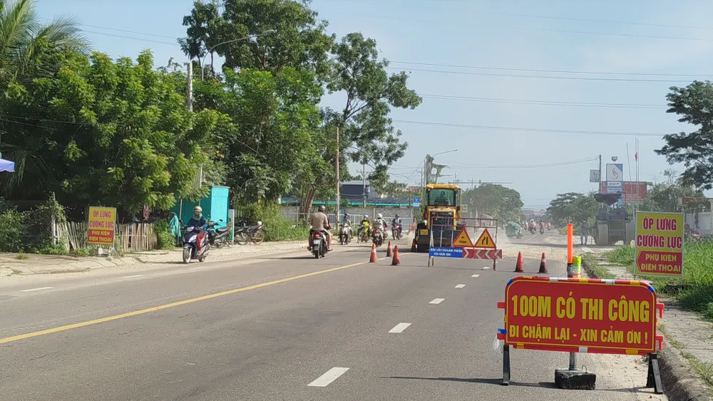 Khắc phục tình trạng thi công mất an toàn trên quốc lộ 28