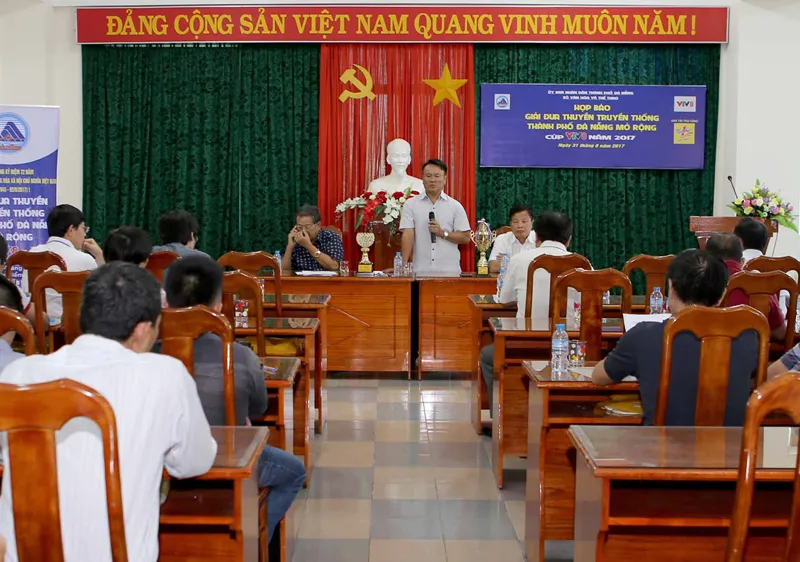 Quang cảnh họp báo