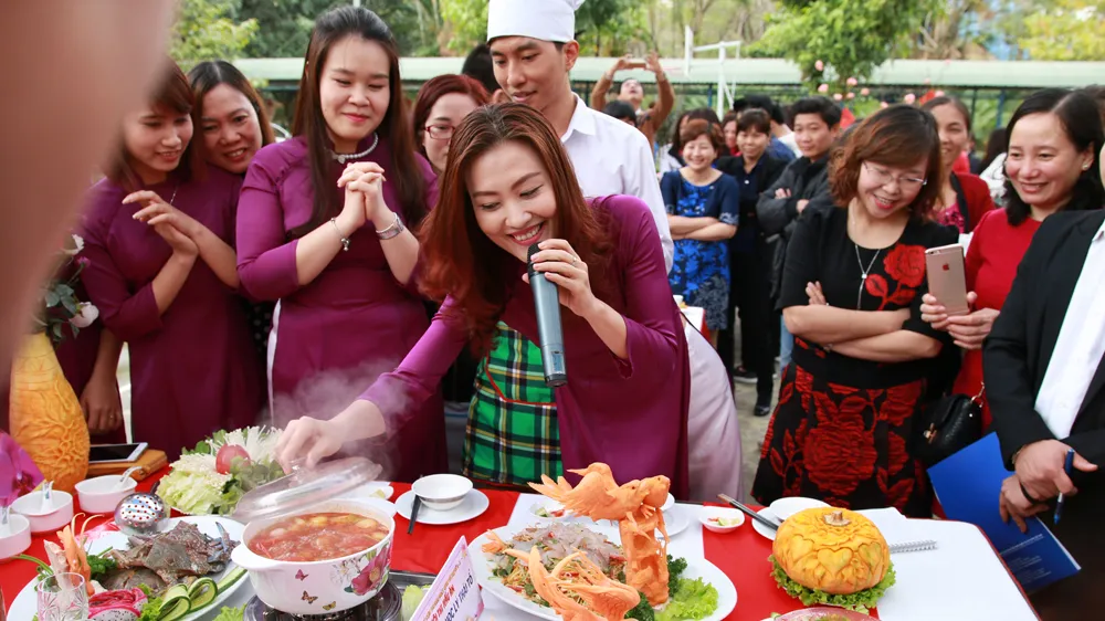 Nhiều hoạt động kỷ niệm Ngày Phụ nữ Việt Nam